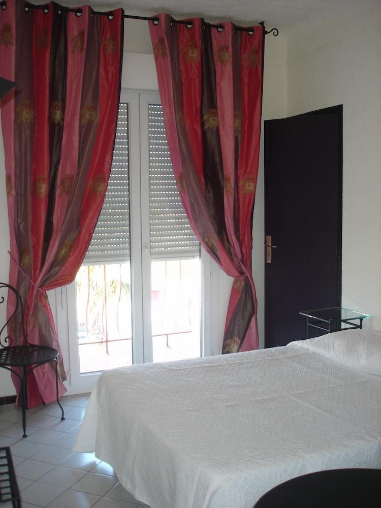 Hôtel Bel Azur Six-Fours-les-Plages Kültér fotó